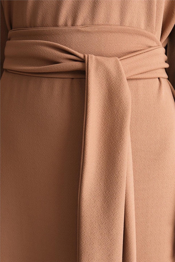 Armine Örme Beli Çift Bağlamalı Elbise ORT9727 Camel