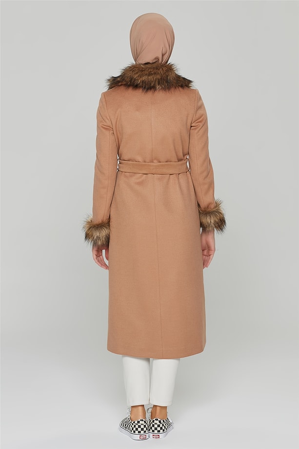 20K7267 Armine Kaban Camel