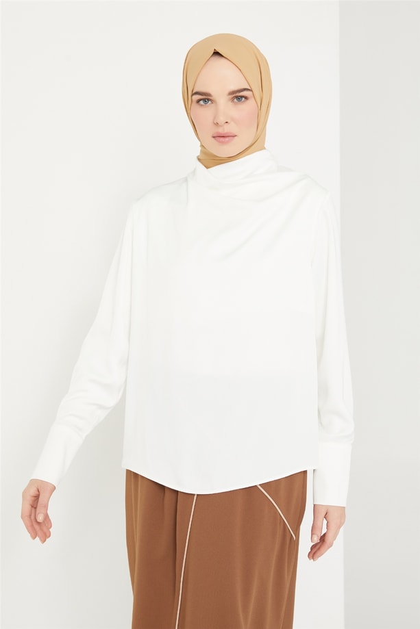 Armine Degaje Yaka Detaylı Bluz 21K3009 Ekru