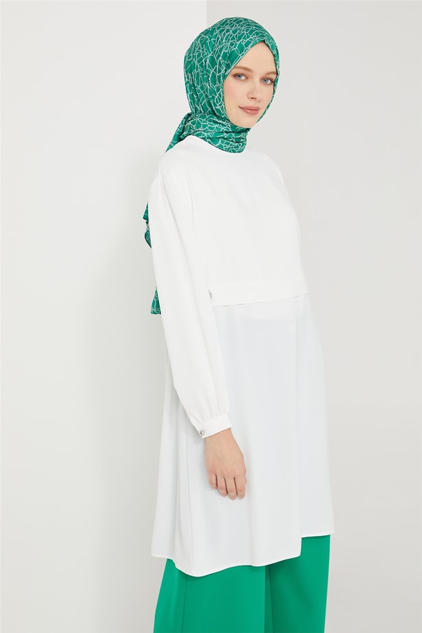 Armine Yanı Zincir Detaylı Tunik 21K4505 Ekru