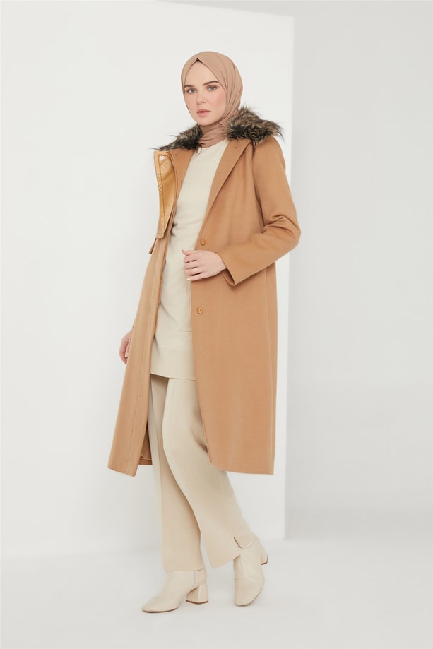 Armine Seyyar Kürklü Kaban 21K7415 Camel