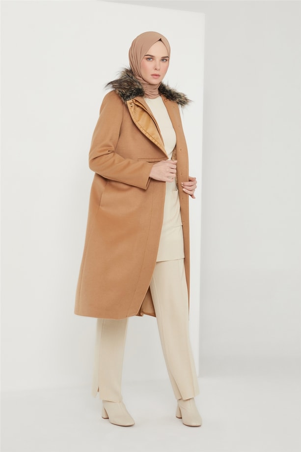 Armine Seyyar Kürklü Kaban 21K7415 Camel