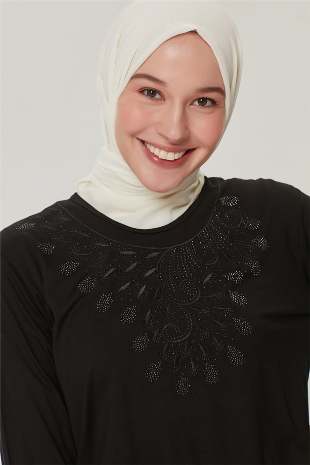 Armine Nakışlı Yaka Penye 21YD9021 Siyah