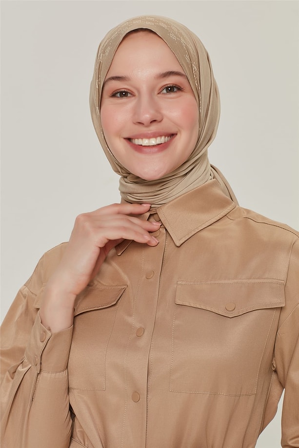 Armine Düşük Kollu Kemerli Çıtçıt Detaylı Elbise 21Y9244 Bej