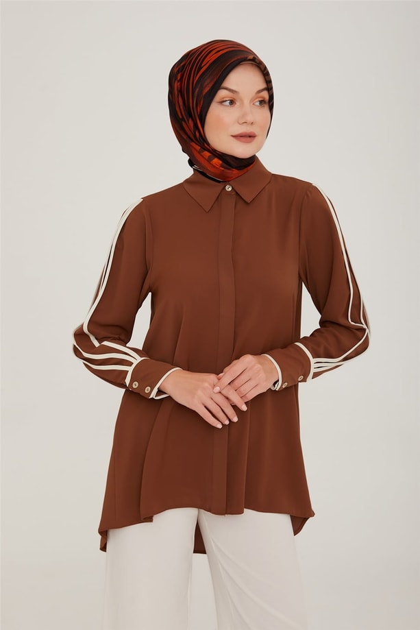 Armine Biye Detaylı Bol Gömlek 22K3101 Toprak
