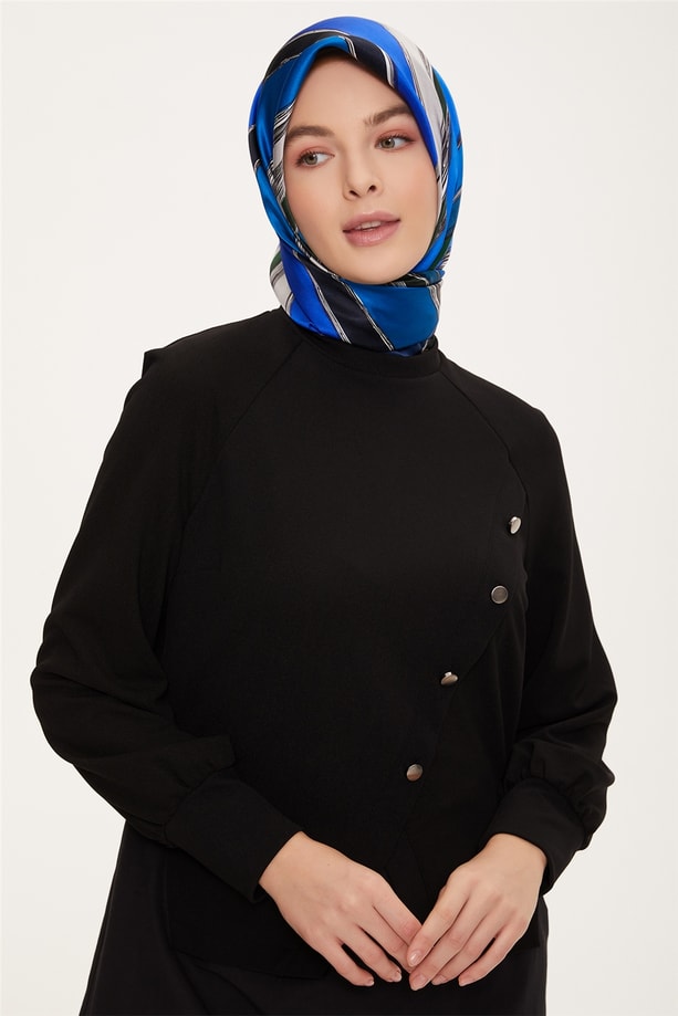 Armine Düğme Detaylı Asimetrik ve GArnili Bluz 22K3212 Siyah