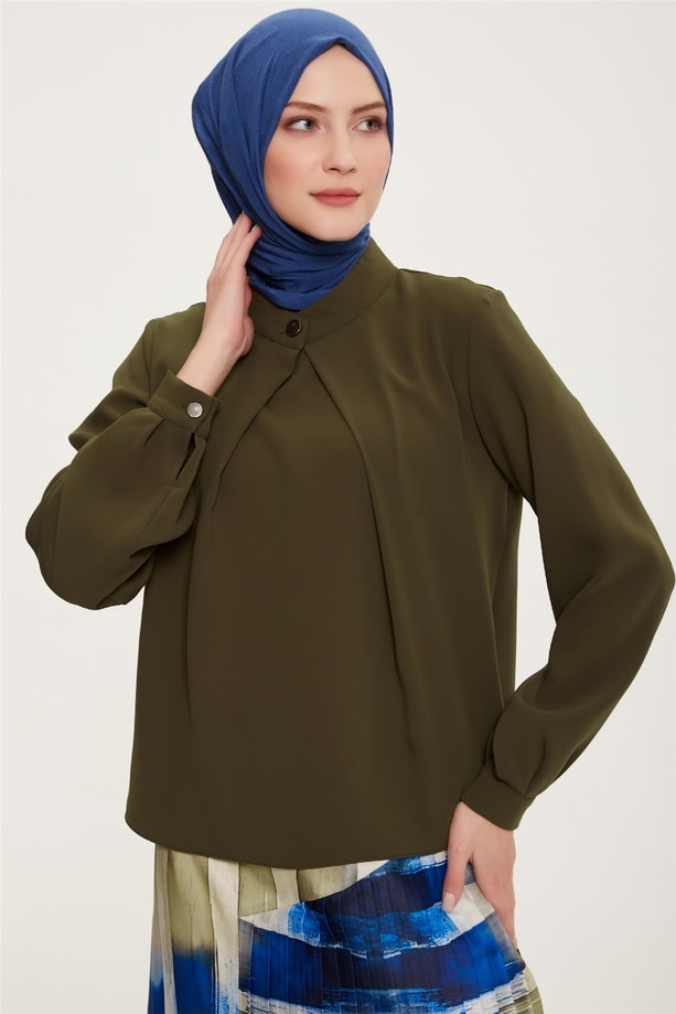Armine Önü Pileli Bluz 22K3232 Haki