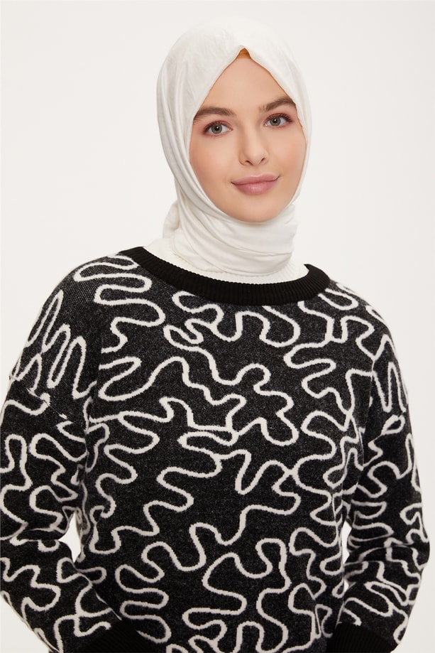 Armine Kazak 22KD4232 Siyah