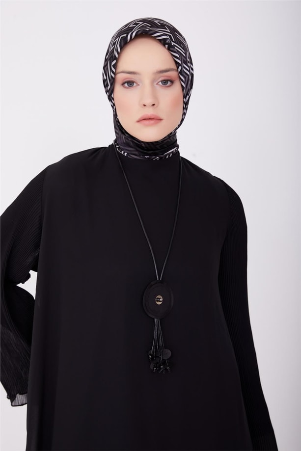 Armine Elbise 22Kd4316 Siyah