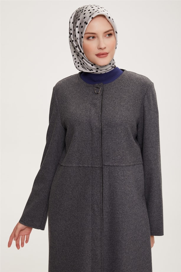 Armine Minimal Ve Asimetrik Kesim Detaylara Sahip Giy Çık 22K5902 Antrasit