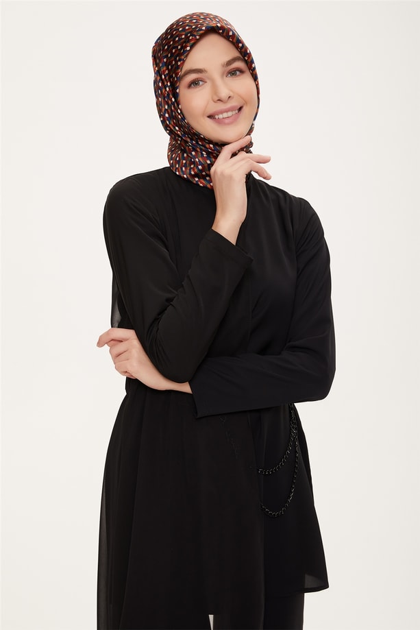 Armine Şifon Ve Zincir Detayı Olan Şık Takım 22K6500 Siyah