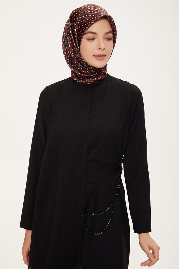 Armine Şifon Ve Zincir Detayı Olan Şık Takım 22K6500 Siyah