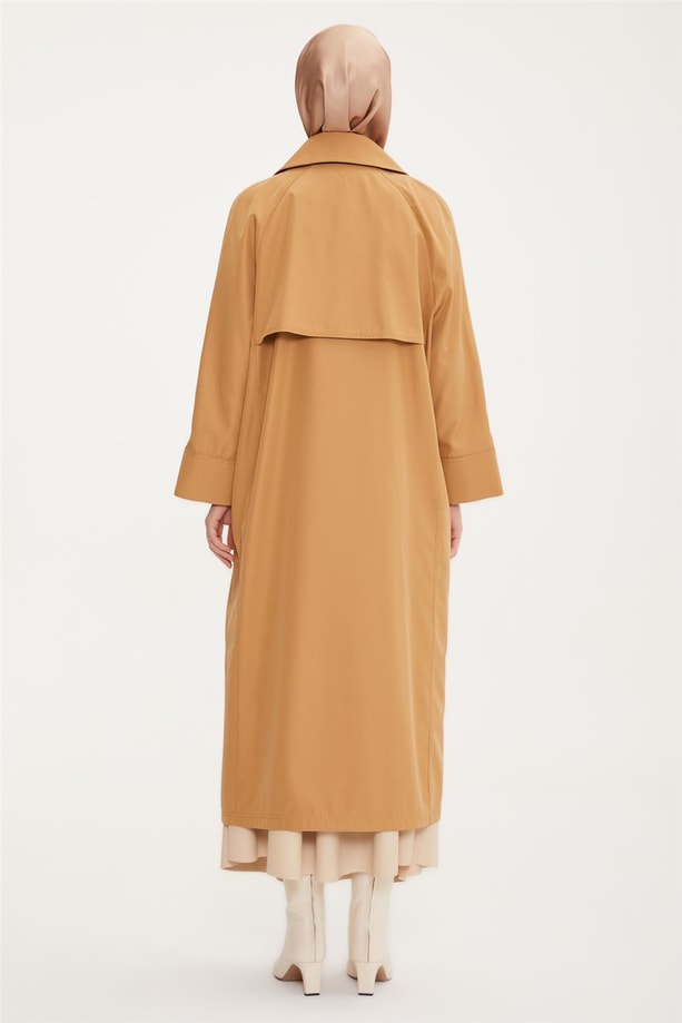 Armine Reglan Kollu Rüzgarlıklı Trençkot 22K7701 Camel