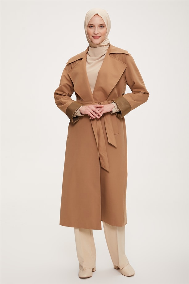 22K7721 Armine Kap Camel