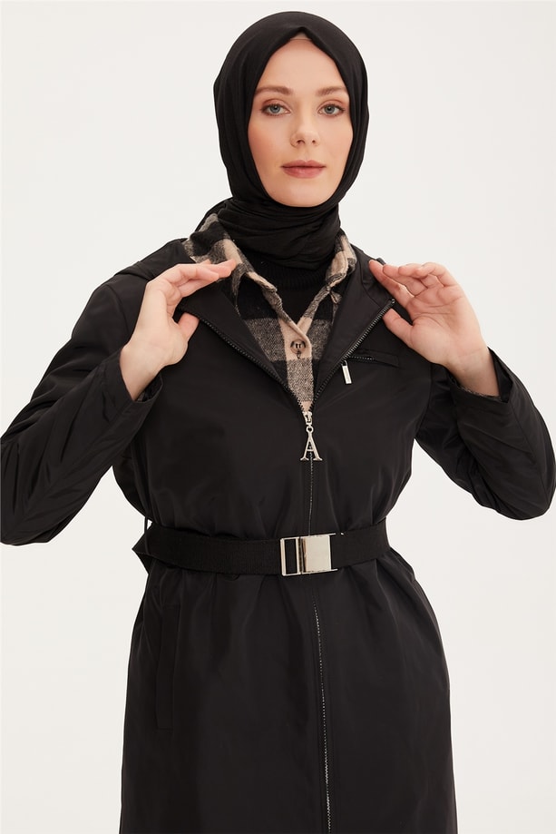Armine İçi Kürklü Ve Kapitoneli Fermuarlı Mont 22K7726 Siyah