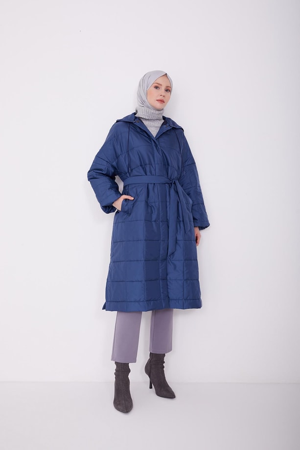 Armine Seyyar Kapişonlu Kaban 22K7821 Lacivert