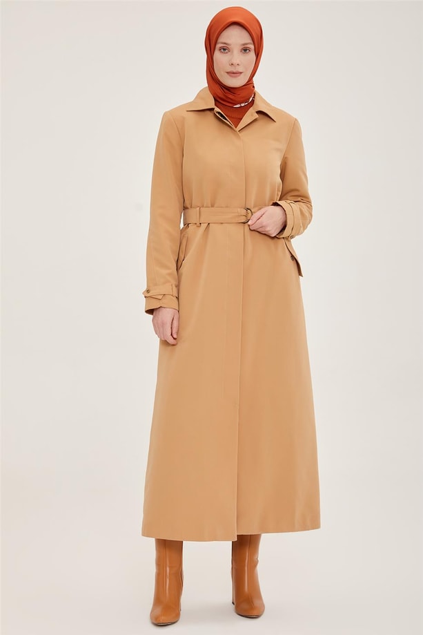 Armine Önü Supatlı Ve Aksesuar Detaylı Pardesü 22K8112 Camel