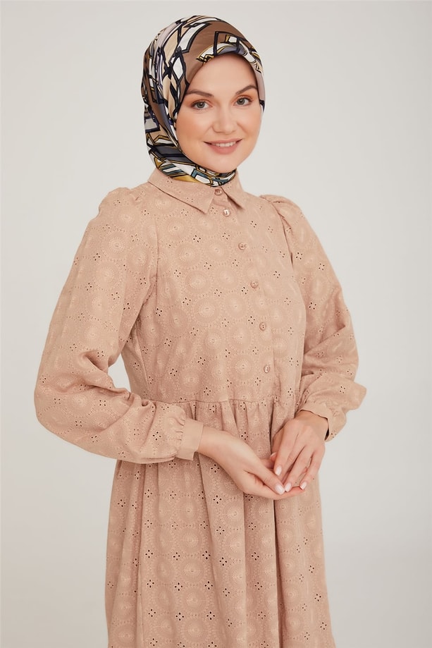 Armine Brode Beyaz Elbise 22K9451 Camel