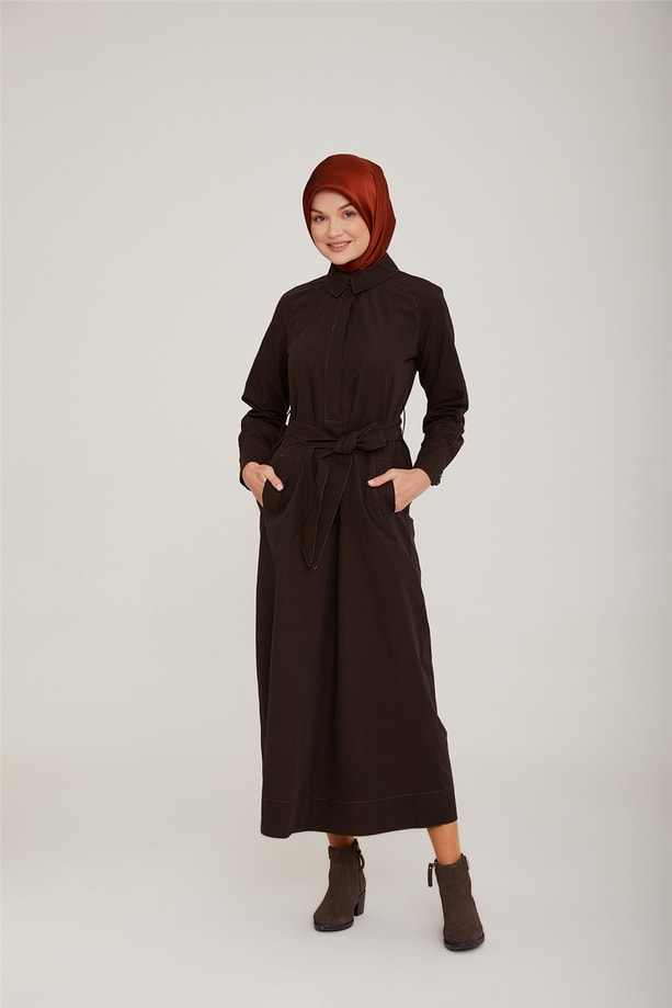 Armine Reglan Kollu Beli Kemer Detaylı Elbise 22K9510 Kahverengi