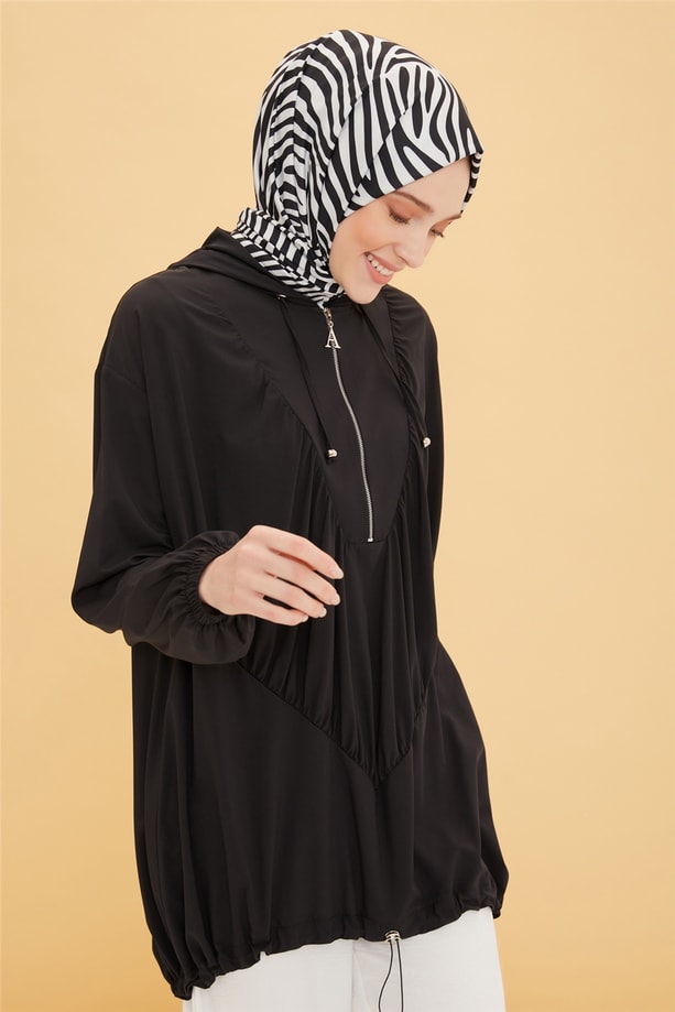 Armine Kapişonlu Sweatshırt 22Y3102 Siyah