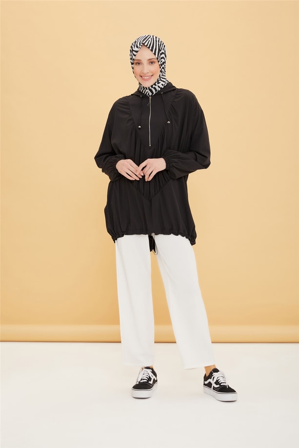 Armine Kapişonlu Sweatshırt 22Y3102 Siyah