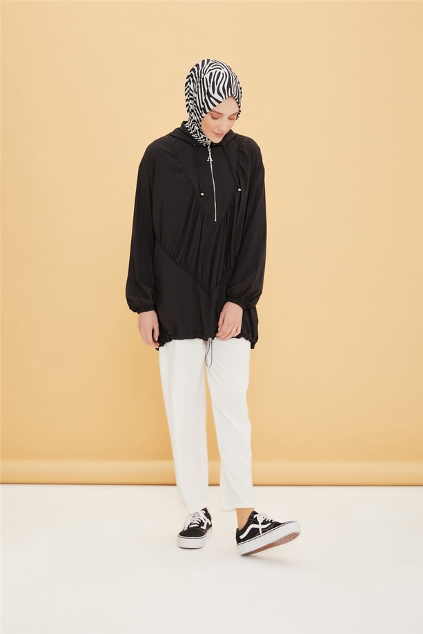 Armine Kapişonlu Sweatshırt 22Y3102 Siyah