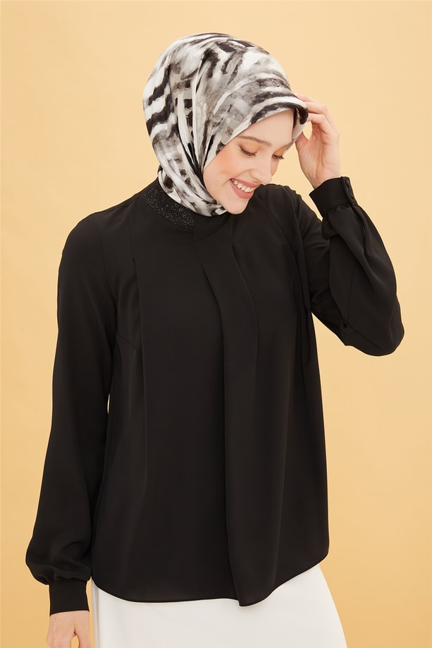 Armine Simli Yakalı Bluz 22Y3118 Siyah