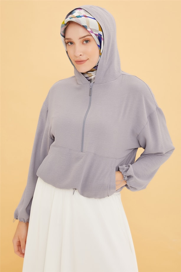 Armine Beli Ve Kolları Büzülebilen Kısa Sweatshırt 22Y3119 Gri