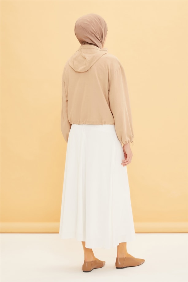 Armine Beli Ve Kolları Büzülebilen Kısa Sweatshırt 22Y3119 Kum