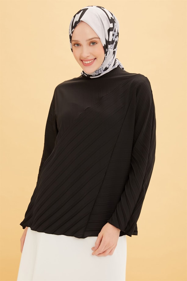 Armine Bluz 22Y3132 Siyah