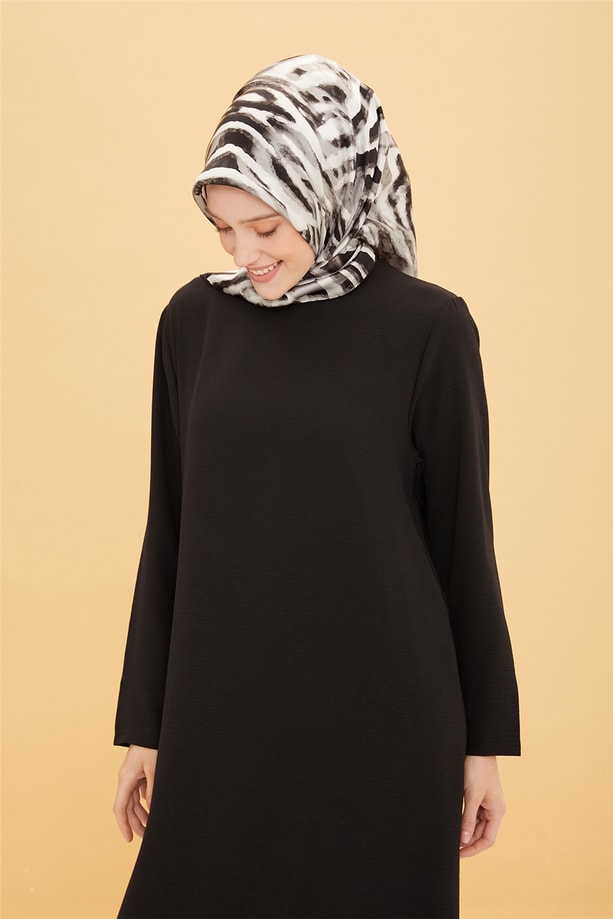 Armine Elbise 22YD4324 Siyah