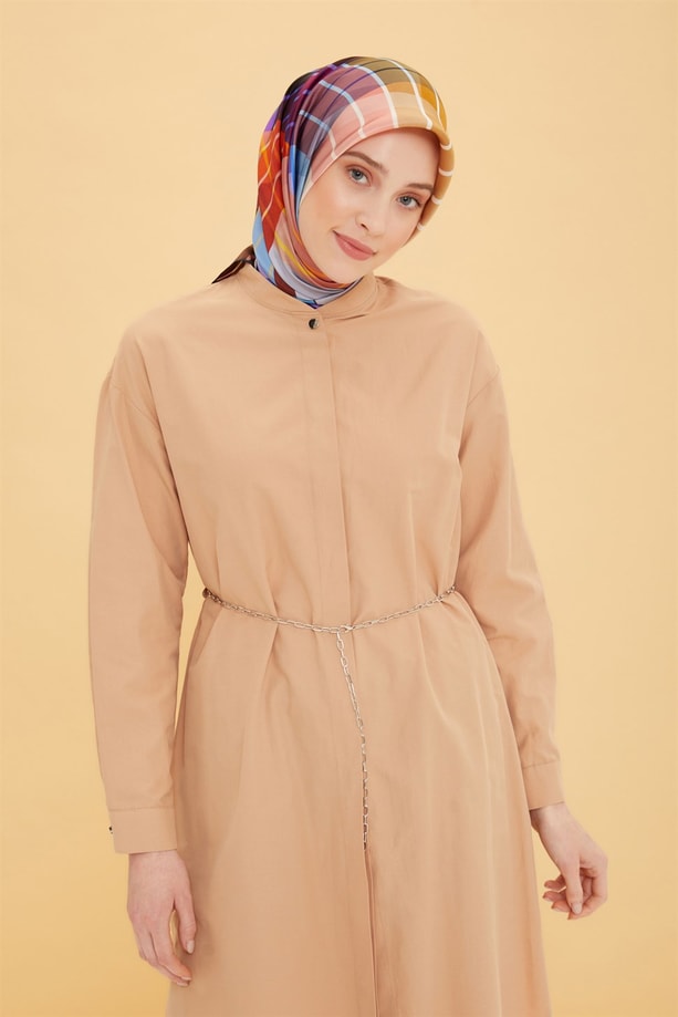 Armine Zincir Detaylı Tunik 22Y4802 Camel