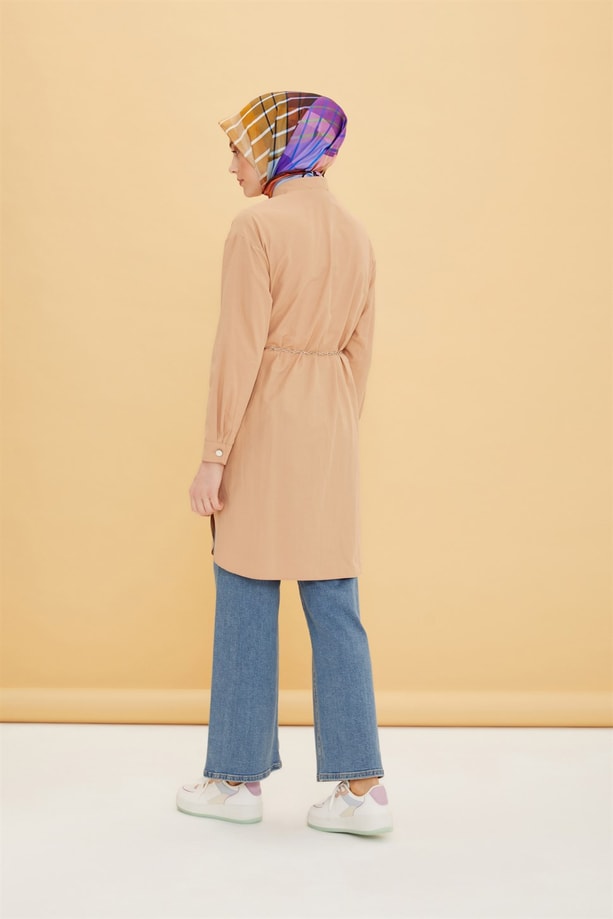 Armine Zincir Detaylı Tunik 22Y4802 Camel