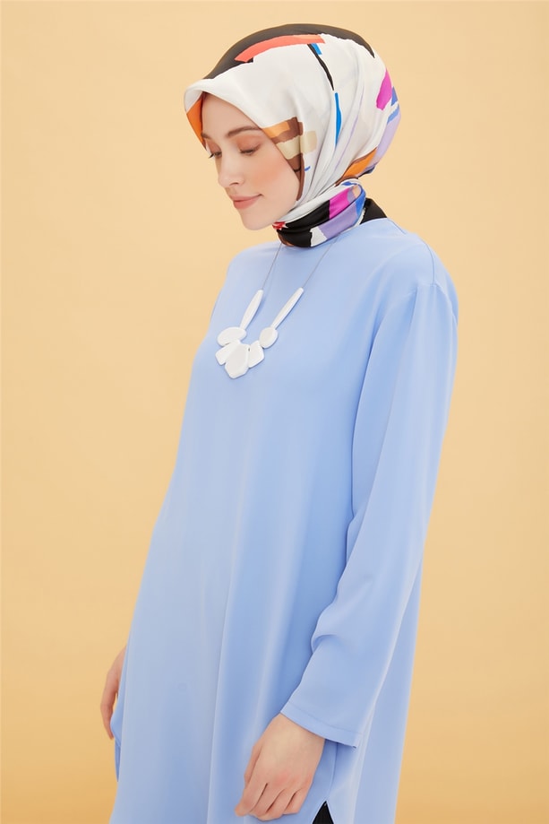 Armine Kolye Detaylı Tunik 22Y4825 Mavi