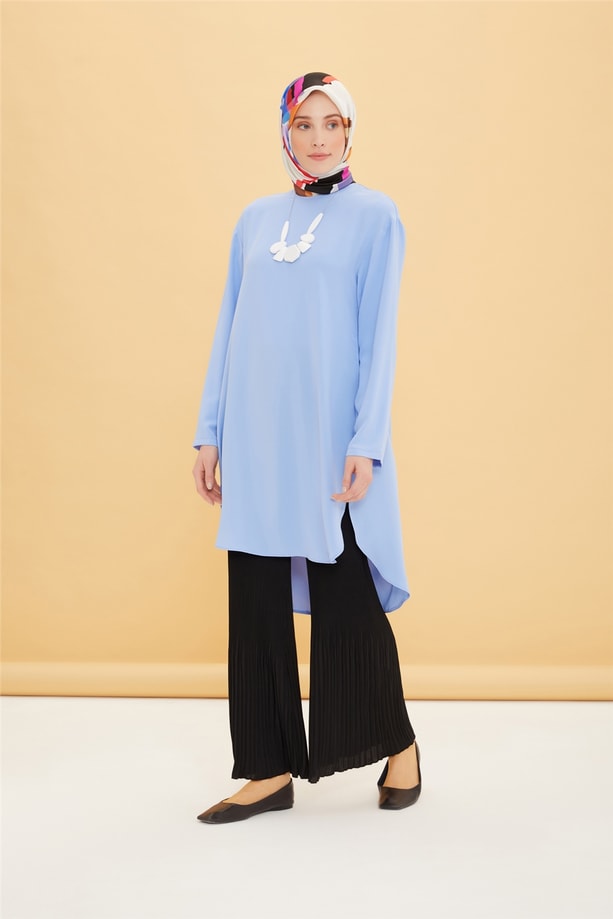 Armine Kolye Detaylı Tunik 22Y4825 Mavi