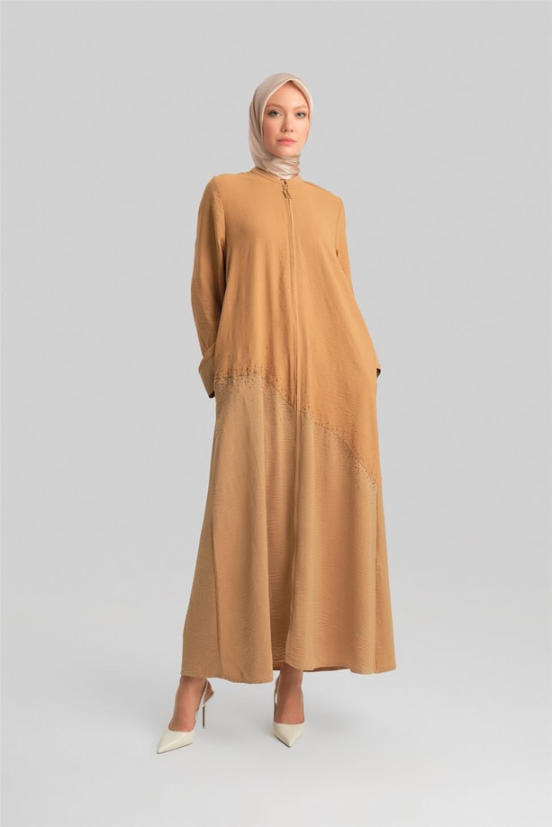 Armine Ferace 22Y8807 Camel