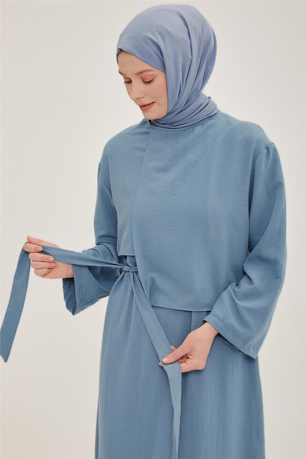 Armine Asimetrik Kesim Detaylı Beli Kuşalı Tulum 22Y9432 Gri Mavi