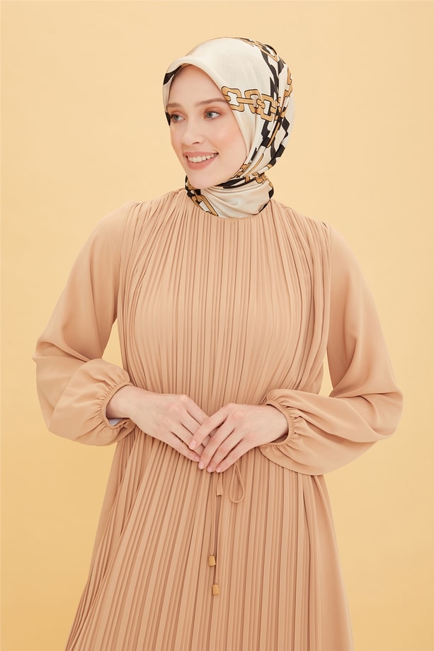 Armine Önü Piliseli Elbise 22Y9435 Camel
