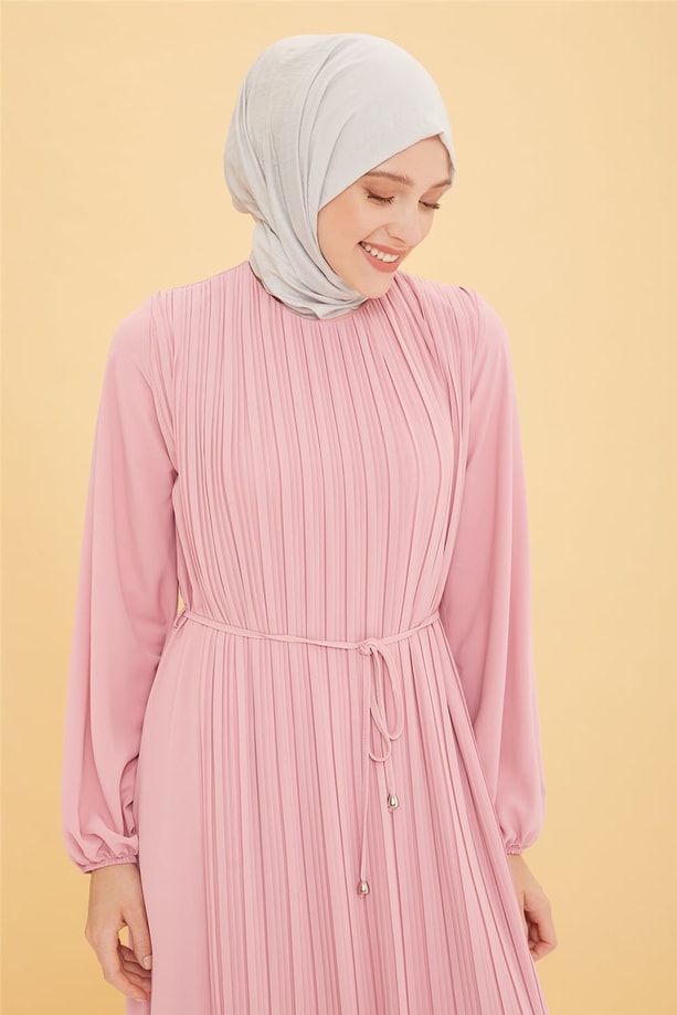 Armine Önü Piliseli Elbise 22Y9435 Pembe