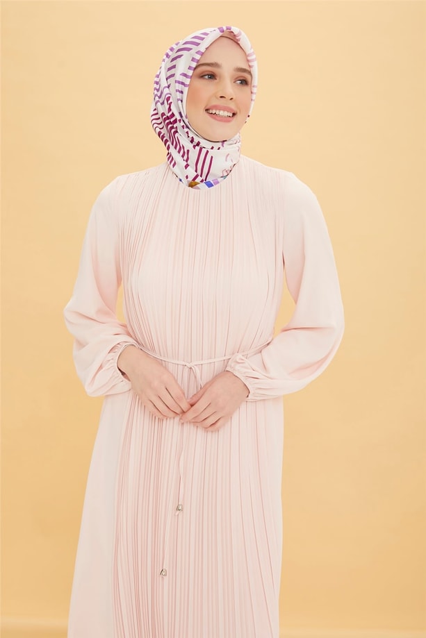 Armine Önü Piliseli Elbise 22Y9435 Pudra
