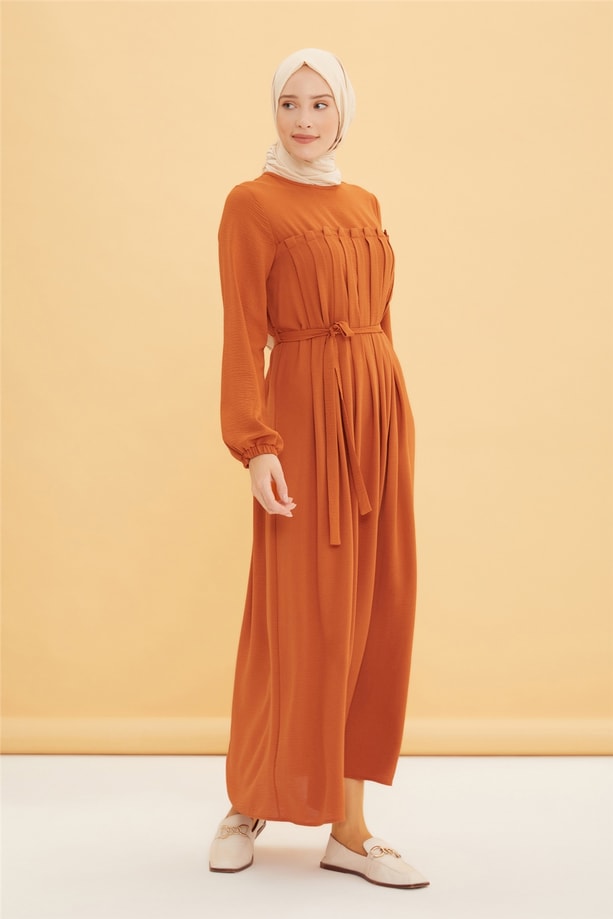 Armine Robası Pileli Elbise 22Y9445 Tarçın