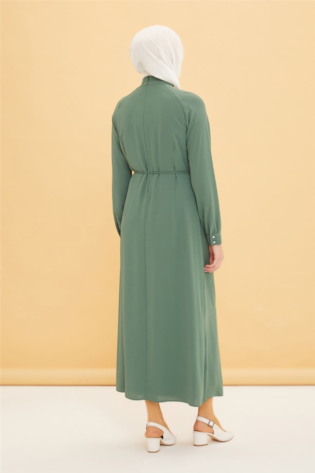 Armine Yakası Drapeli Elbise 22Y9448 Çam Yeşili