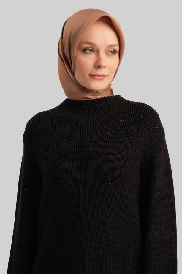 Armine Kazak 23KD2822 Siyah