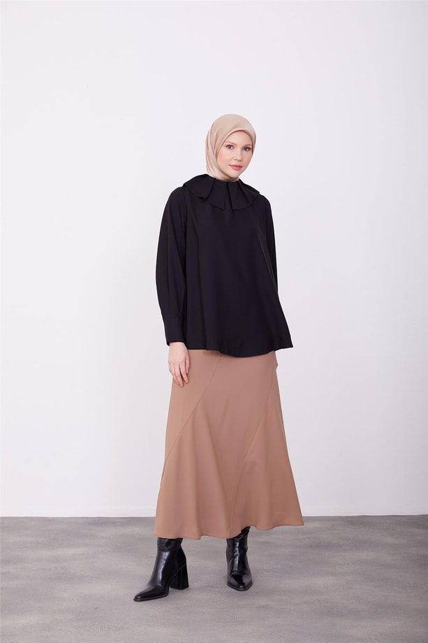 Armine Yakası Pileli Ve Allerli Bluz 23K3416 Siyah