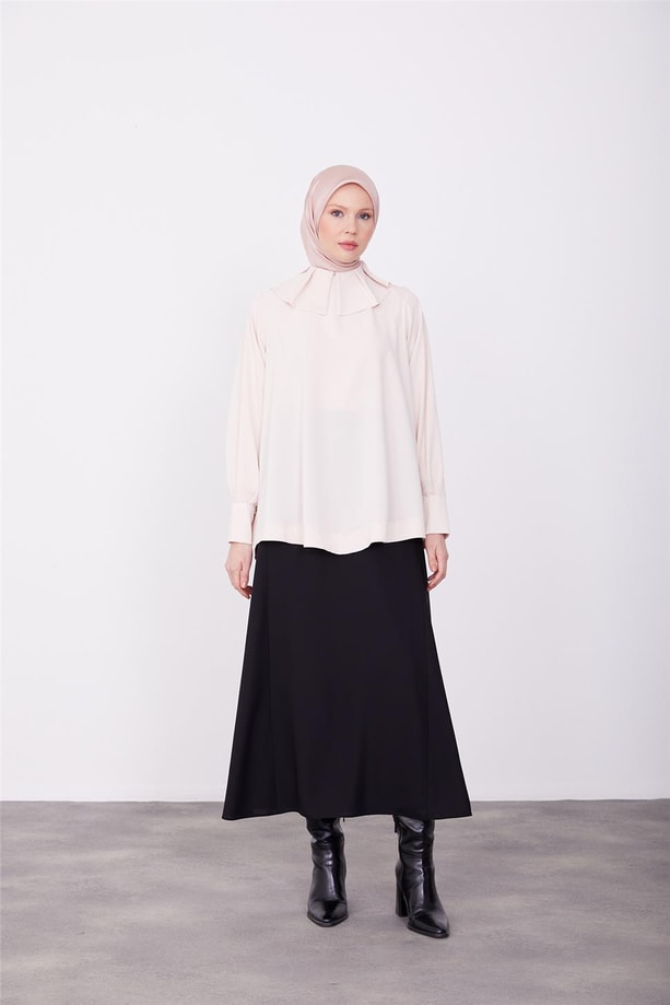 Armine Yakası Pileli Ve Allerli Bluz 23K3416 Vanilya