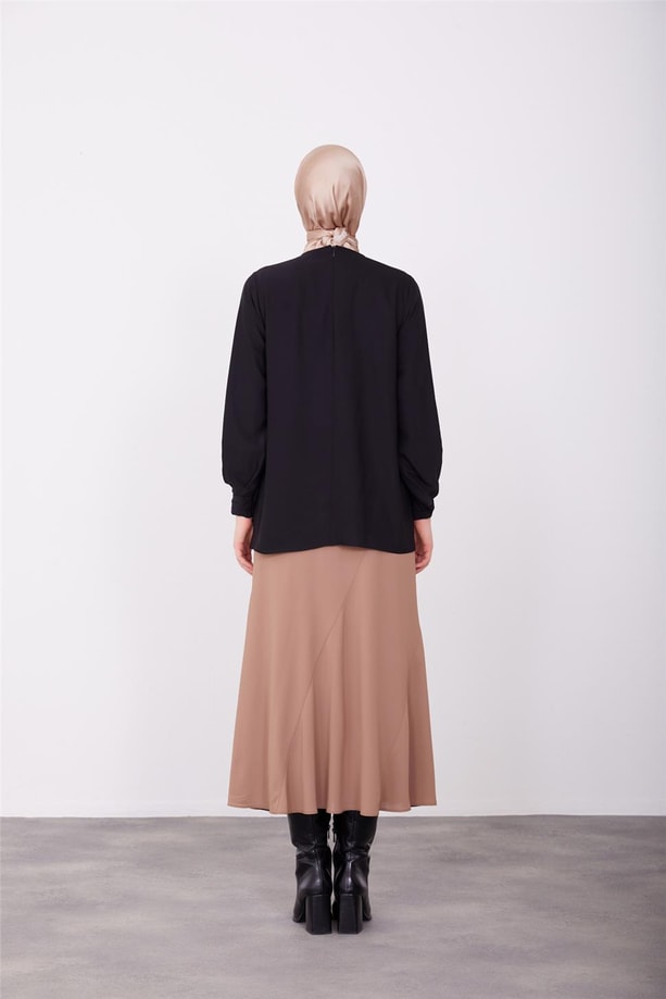 Armine Kolu Drapeli Bluz 23K3423 Siyah