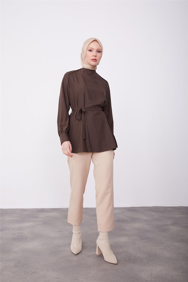 Omuzları biyeli bluz 23K3424 Acı Kahve