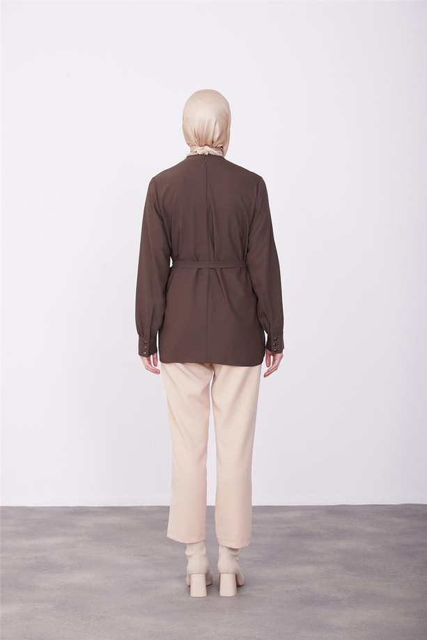 Omuzları biyeli bluz 23K3424 Acı Kahve