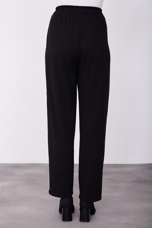 Armine Pantolonlu Takım 23KD4408 Siyah