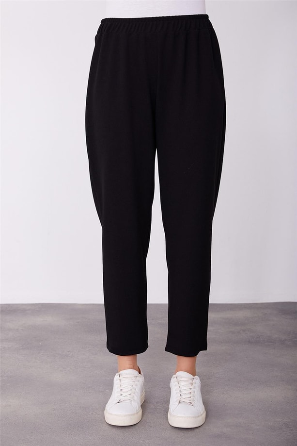 Armine Pantolonlu Takım 23KD4420 Siyah